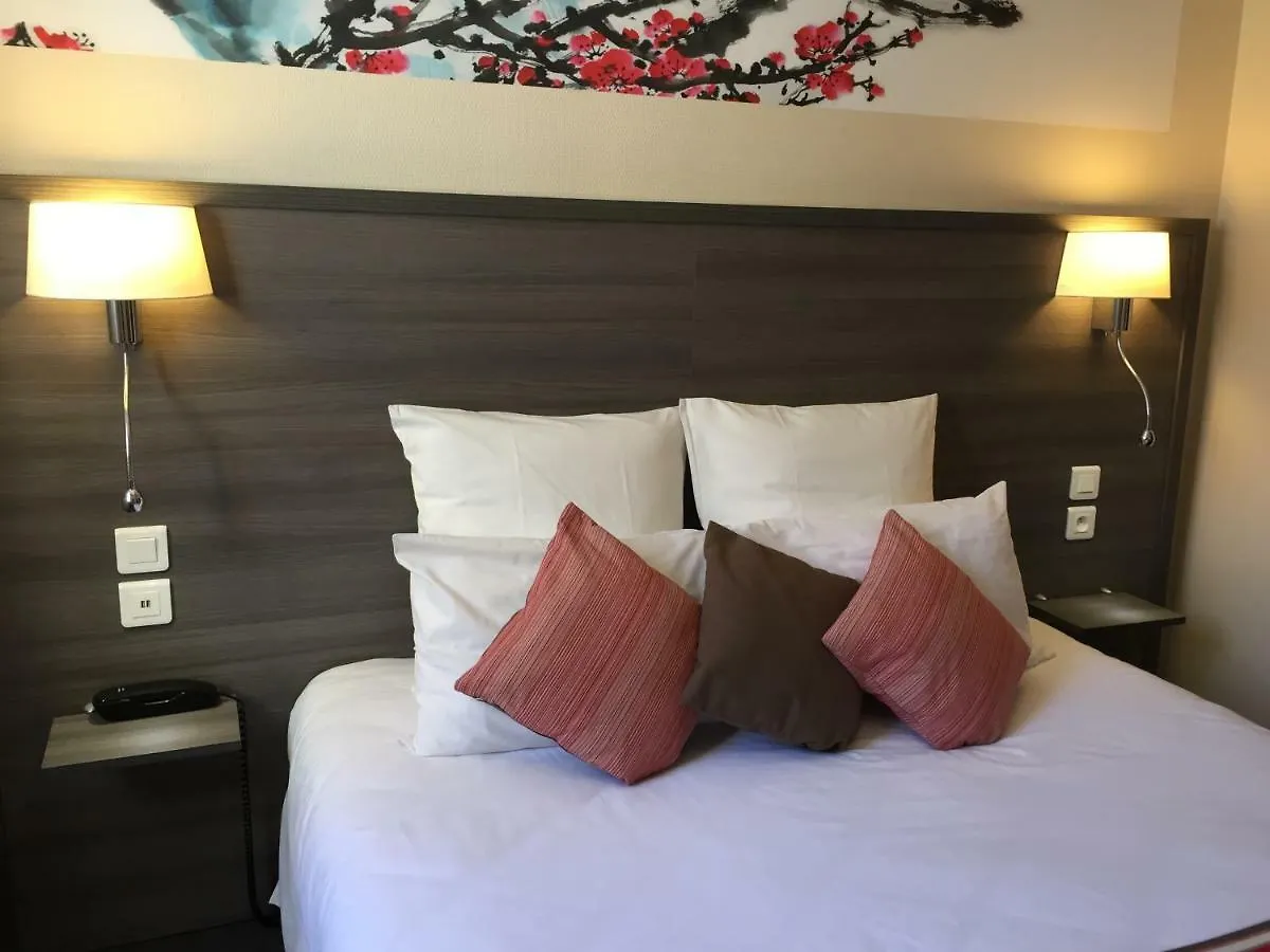 Hotel De L'Avenue Tarbes