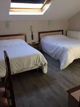 Hotel De L'Avenue Tarbes